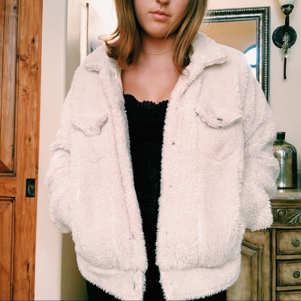 NWOT Skylar + Madison Fuzzy Teddy Jacket